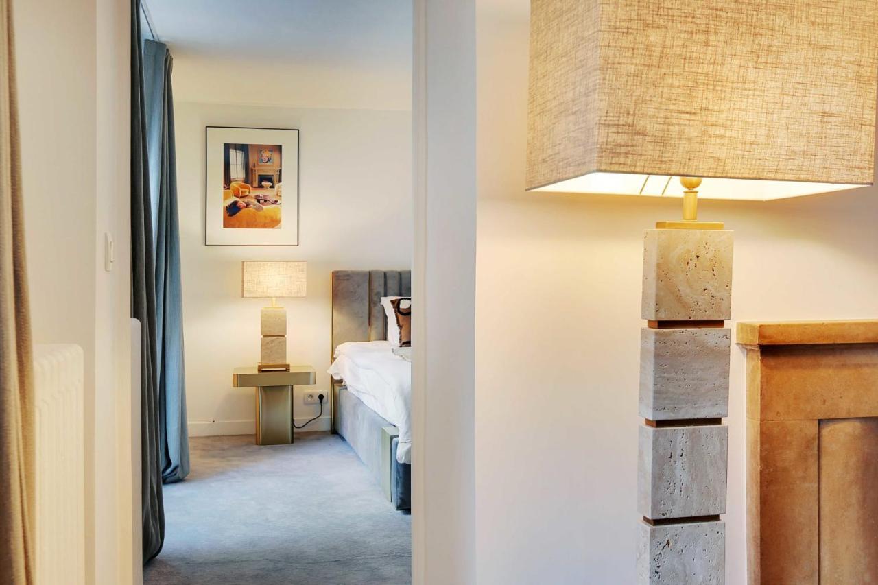 Elegant Apartment - 2Bd-6P - Avenue Montaigne Parijs Buitenkant foto