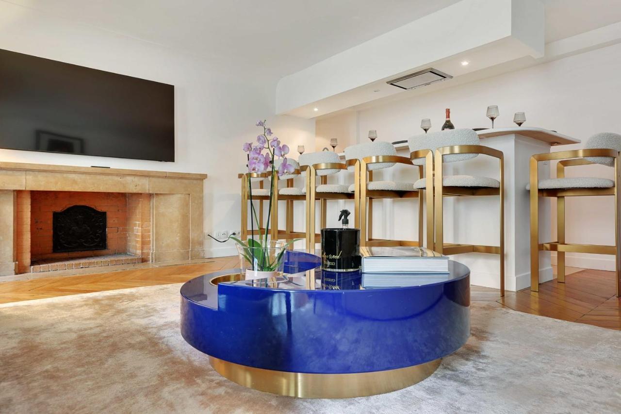 Elegant Apartment - 2Bd-6P - Avenue Montaigne Parijs Buitenkant foto