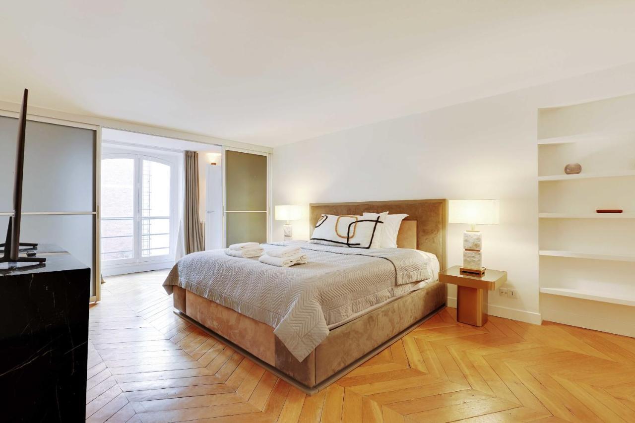 Elegant Apartment - 2Bd-6P - Avenue Montaigne Parijs Buitenkant foto