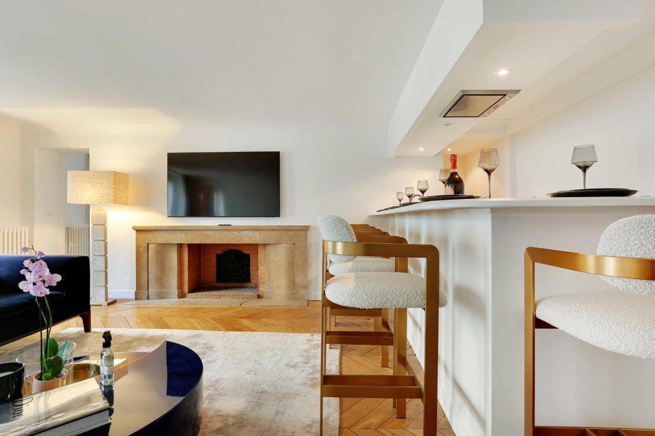 Elegant Apartment - 2Bd-6P - Avenue Montaigne Parijs Buitenkant foto